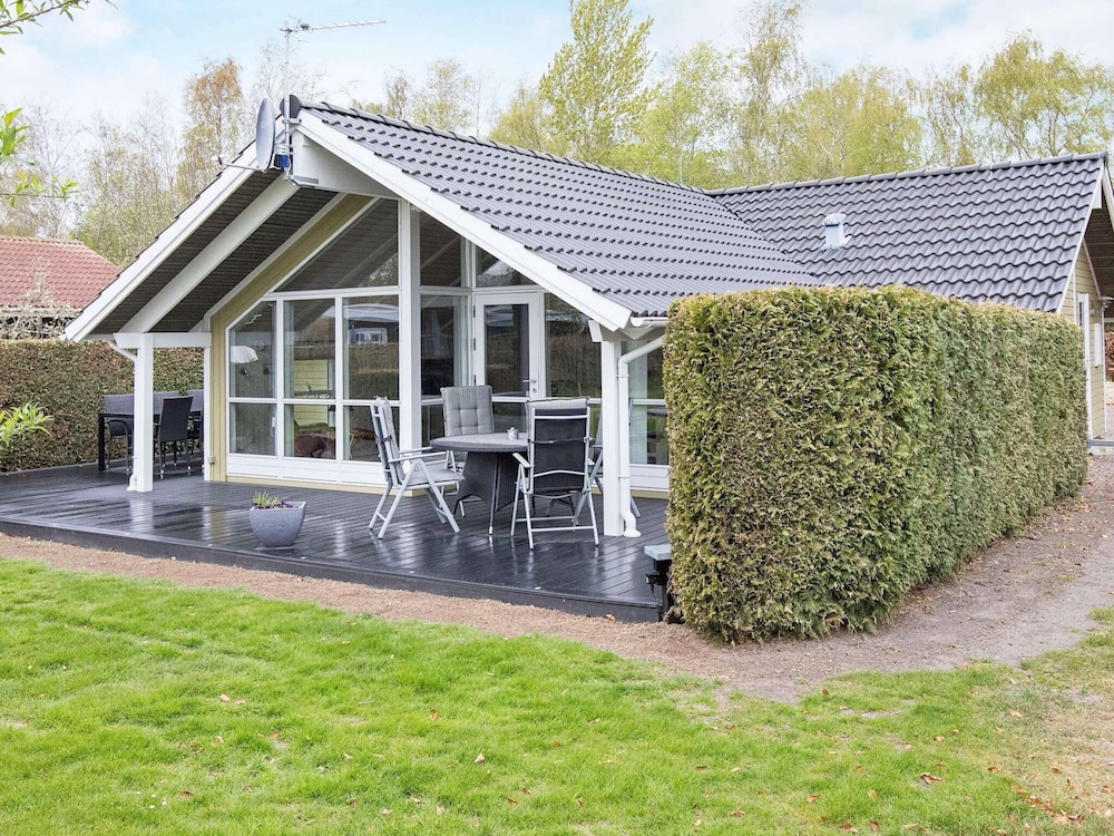 7 Person Holiday Home in Gorlev-by Traum