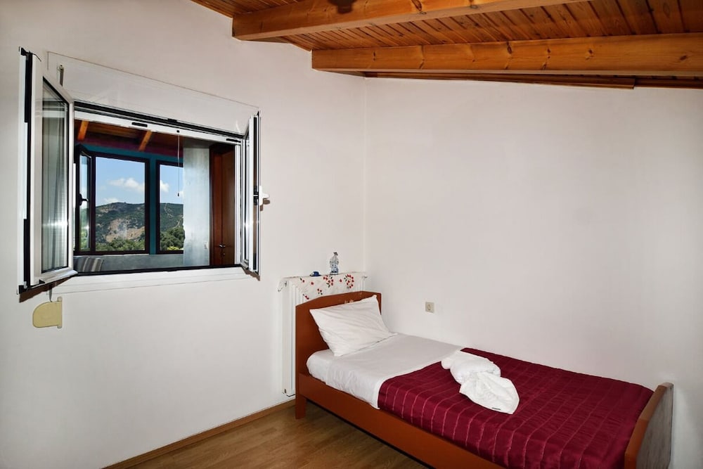 Villa Areti - A Cottage in Cretan Nature view 3