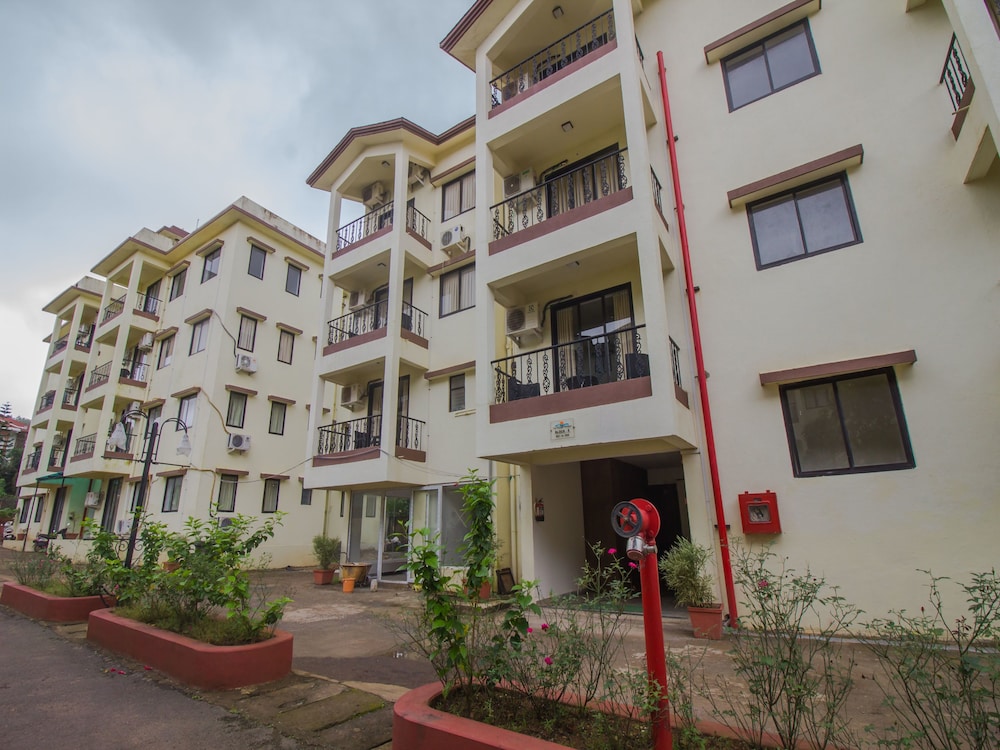 OYO 16780 Home 2BHK with Pool Assagaon
