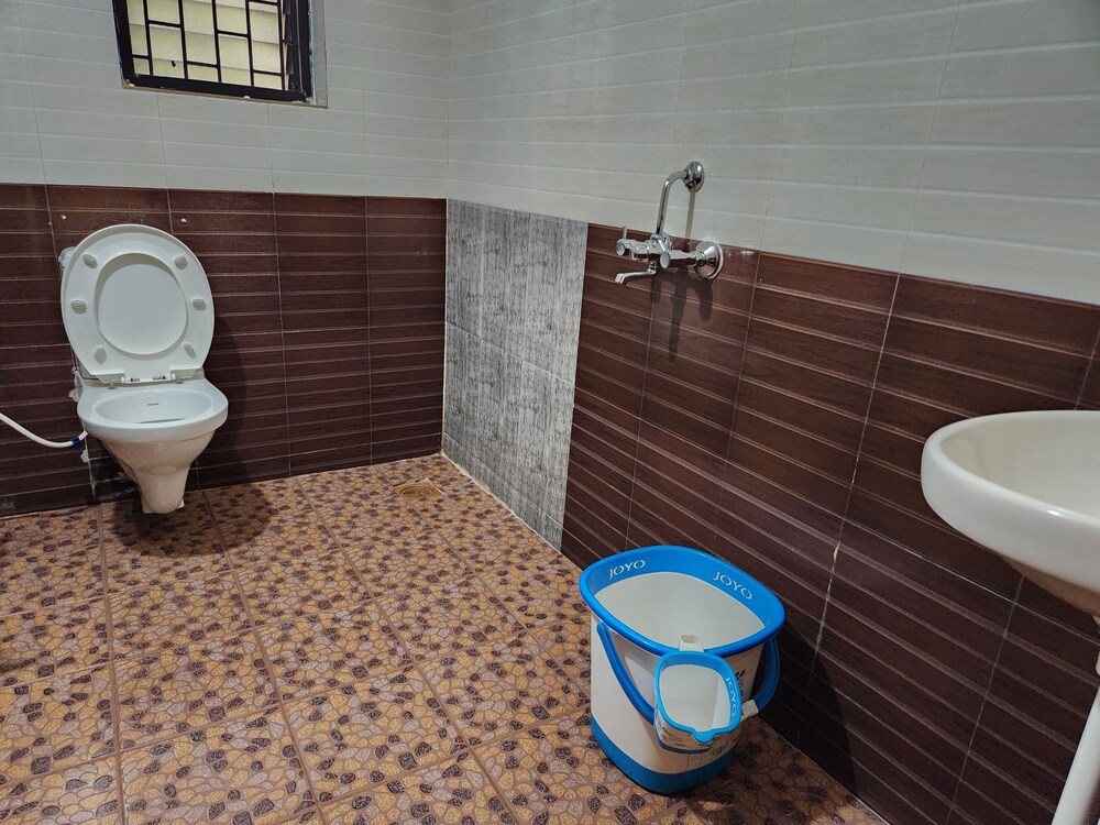 Sai Sharad Hotel