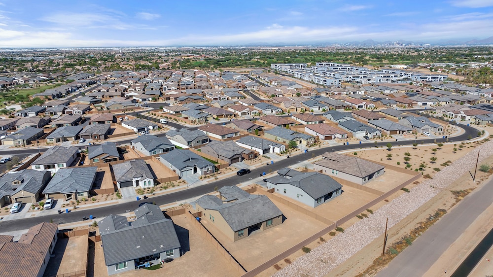 Quiet Quarter in Laveen Village
