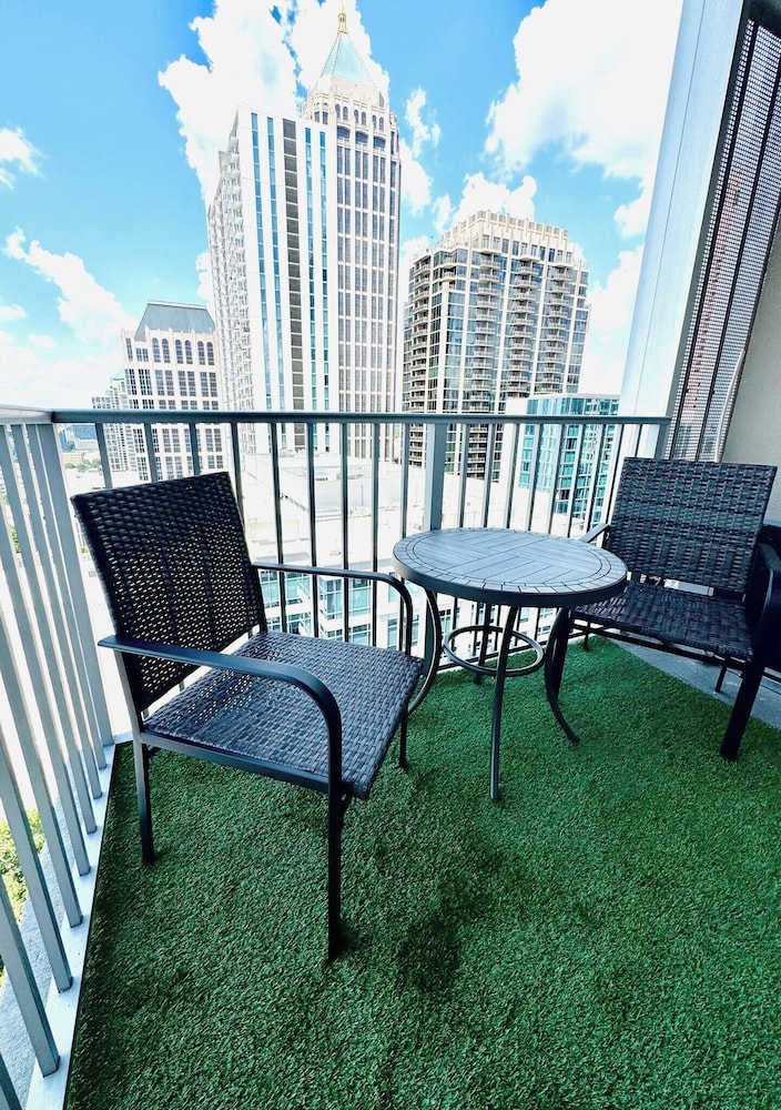 Skyline Retreat in Atlanta