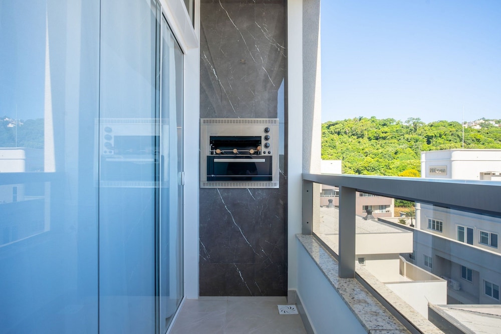 Elegance Residence