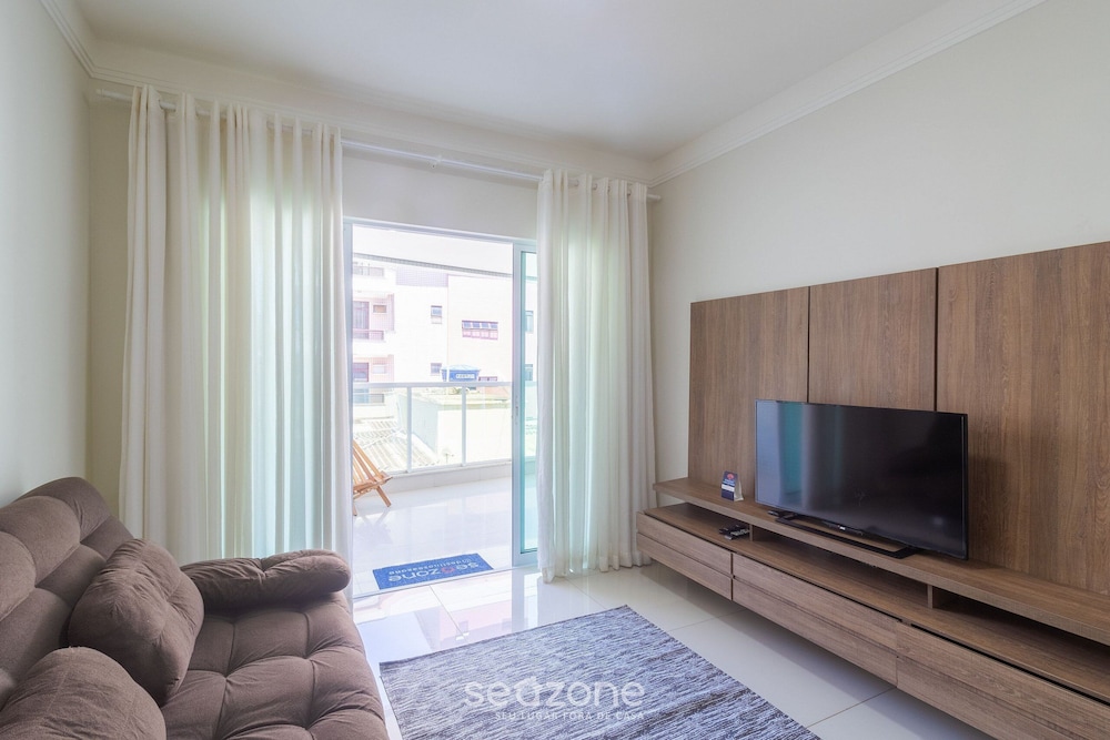 Beaut apt in Praia do Forte, 700m From sea Rbm207