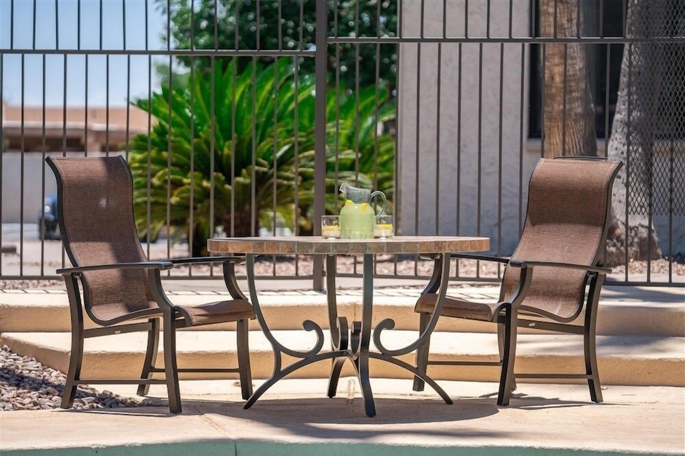 248 Fully Furnished 1BR Suite-Pet Friendly! by RedAwning view 2