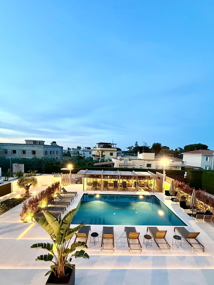 VILLA GALENTINO SUITE ROOM