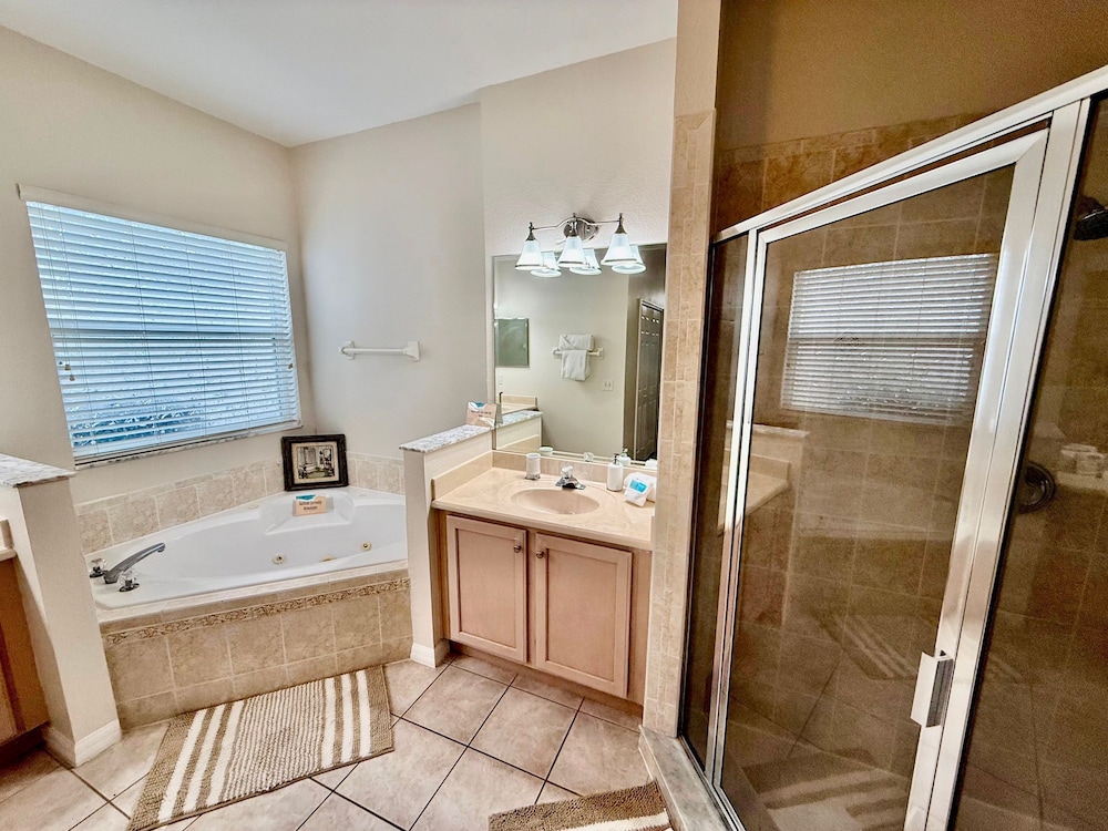The Grand Village 4BR Pool Home Near Disney Parks