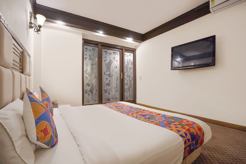 Fabhotel Nfc Royale