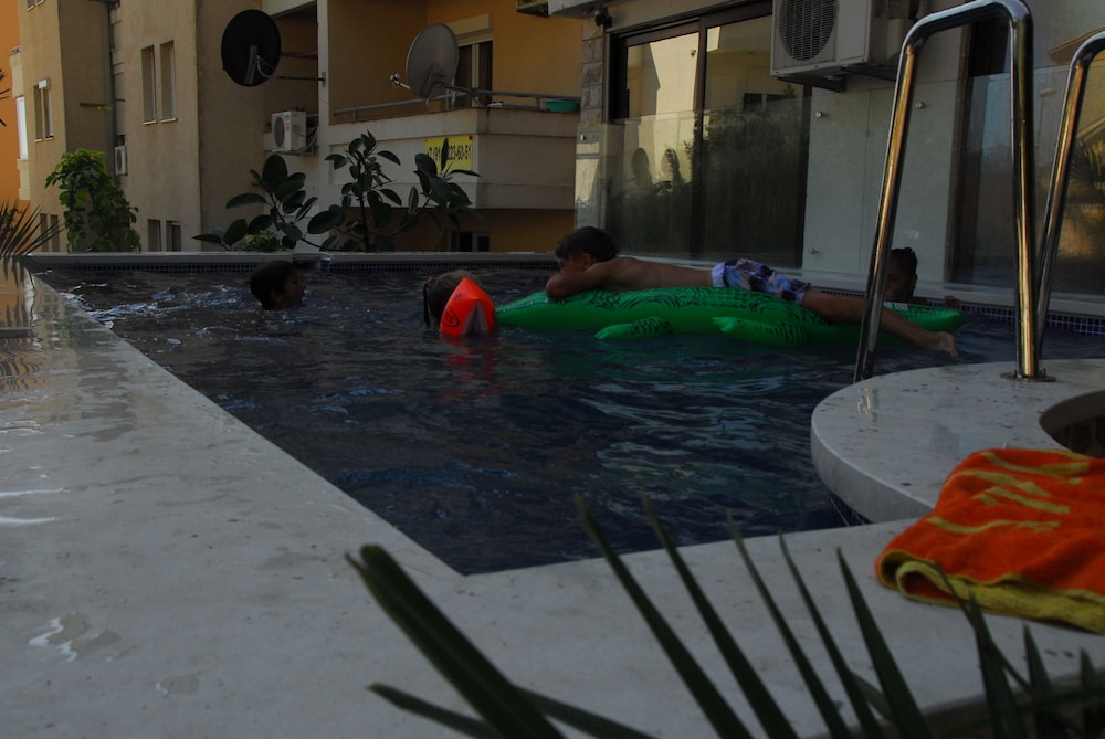 Photo 30