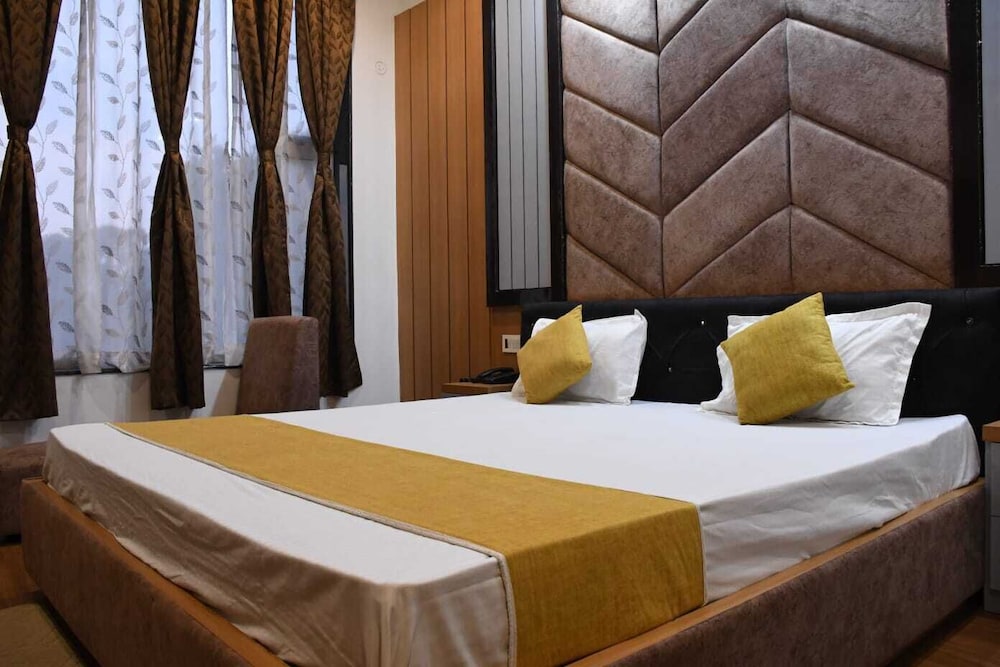Hotel Golden Continental