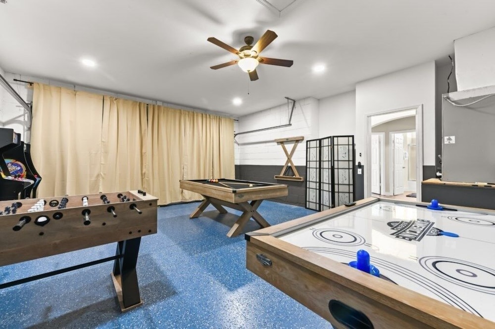 4br Resort Villa W/ Pool & Spa Close To Disney 4 Bedroom Villa