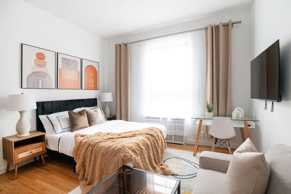 317 UES Apartments