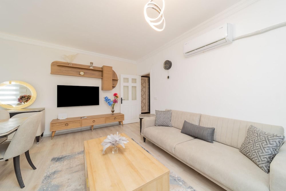 Gorgeous Flat With Mountain View in Antalya view 5