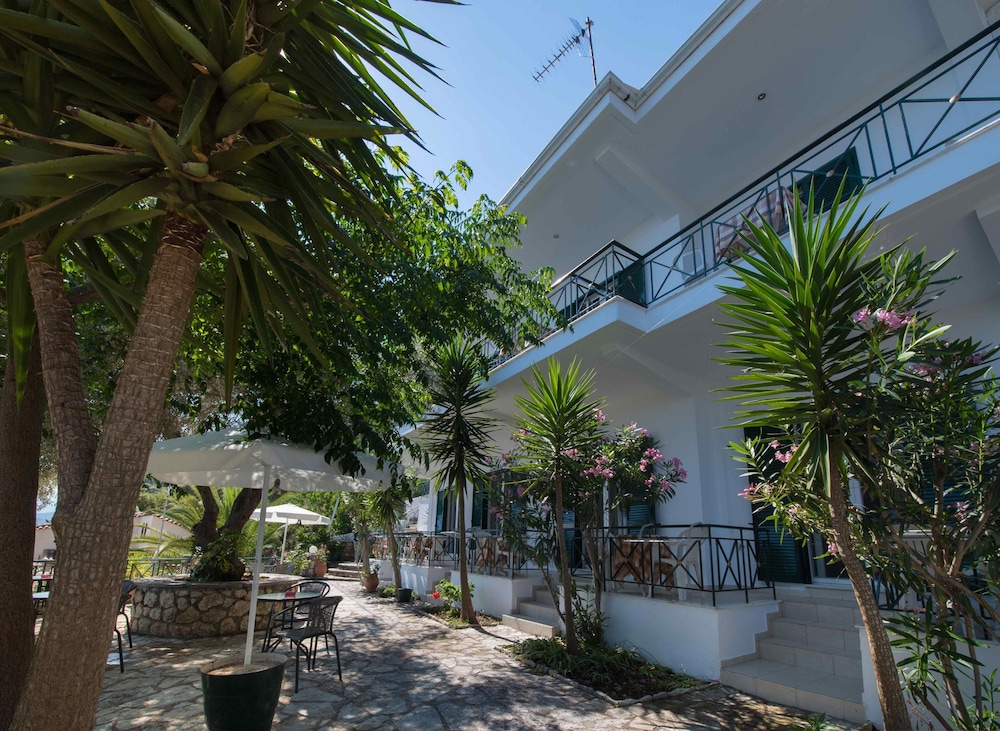 Bella Casa Studios