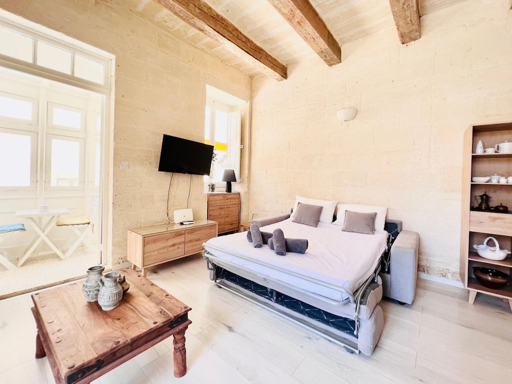 Central Loft-grand Master Palace