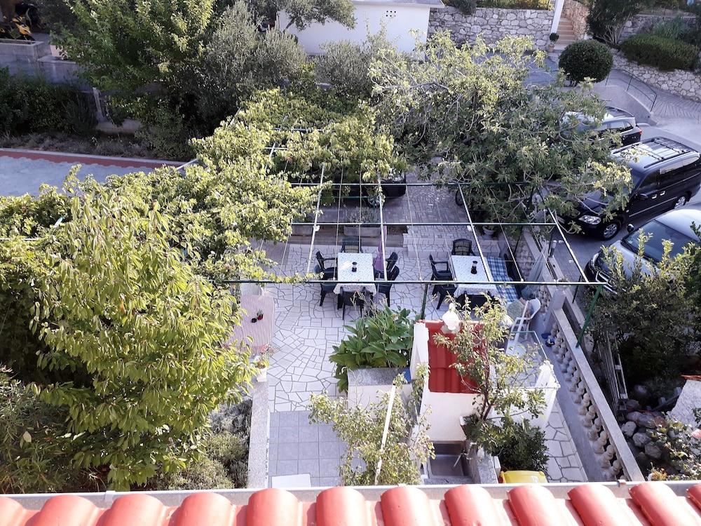 Rab Oasis Retreat - 3 Bedroom Apartment