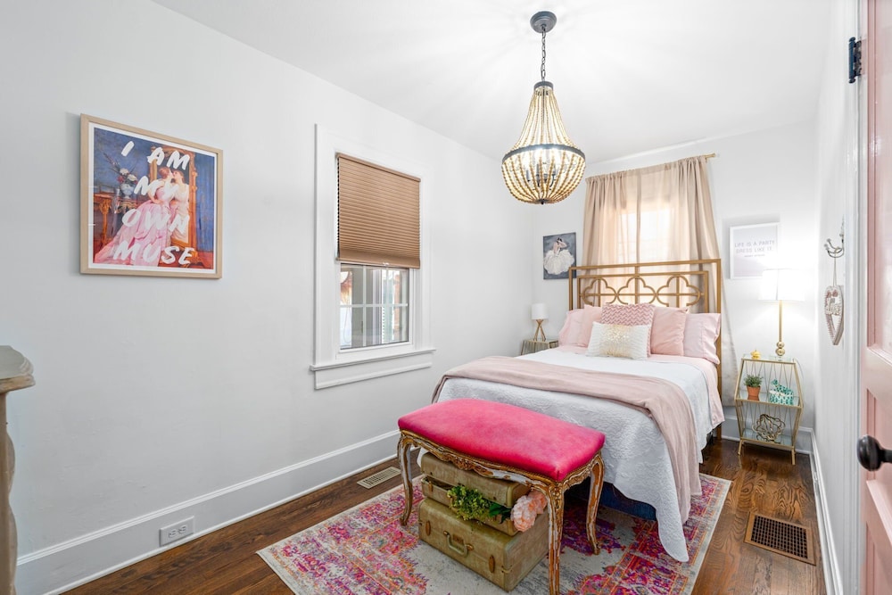 The Pink & Old Clarksville House