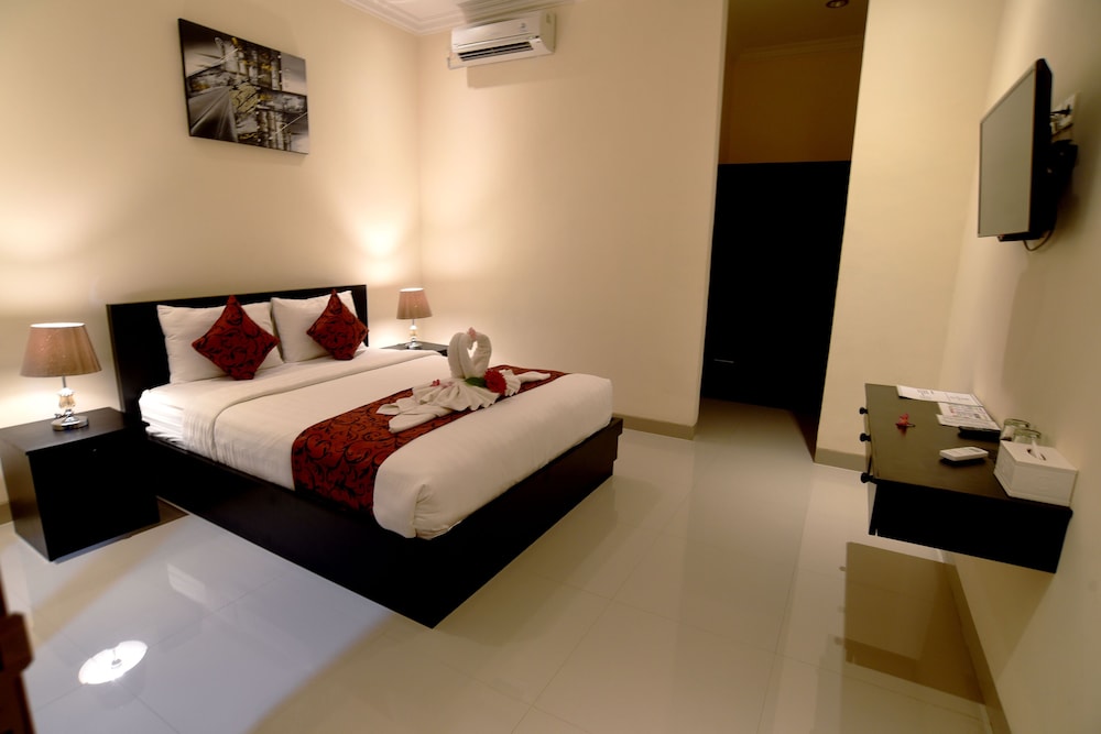 Tom's Inn Pecatu