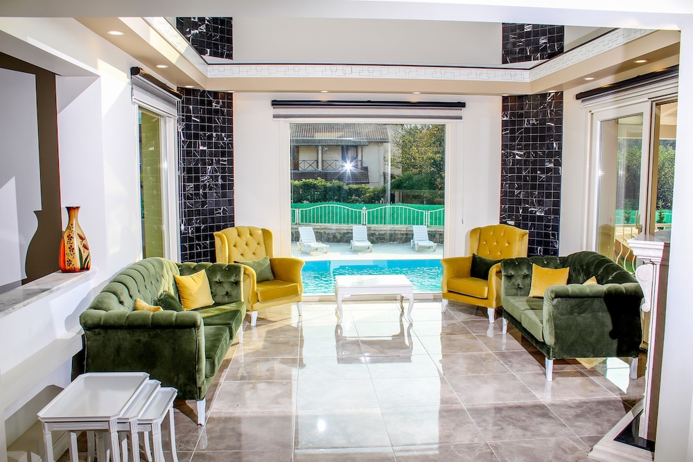 King Villa