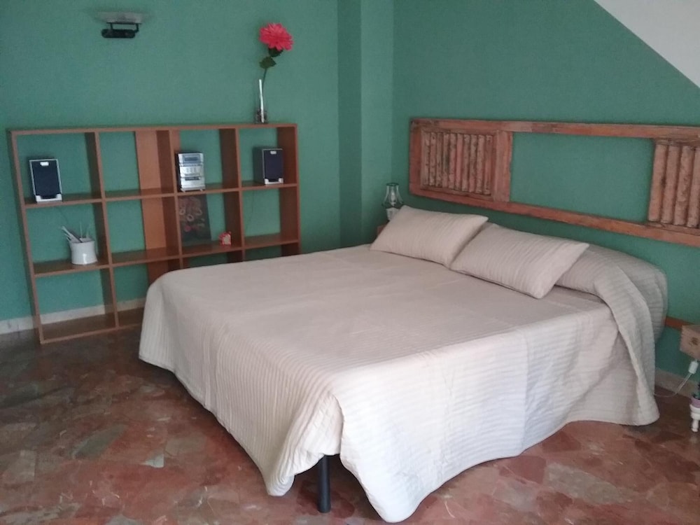 Mascagni Rooms