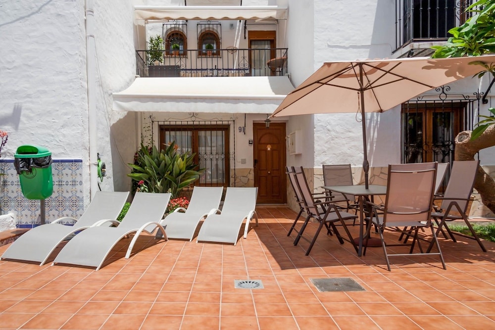 Aptos Pueblo Andaluz Nerja