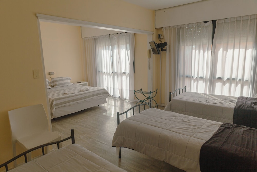 Hostal Rayentray