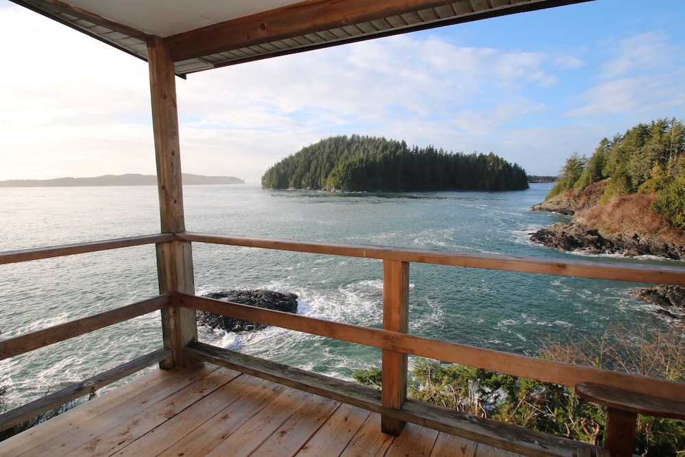 Tofino Vacations - Duffin Cove Oceanfront Lodging - Property Image 24