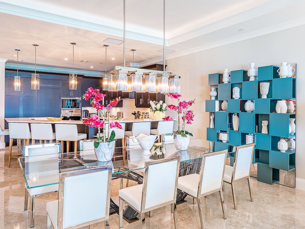 Watercolours Condominium 607