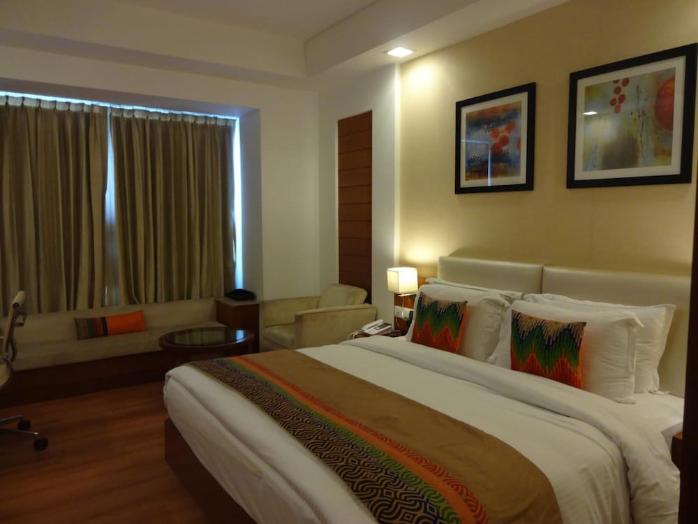 Fortune Park Orange, Sidhrawali, Gurugram - Member ITC Hotels' Group