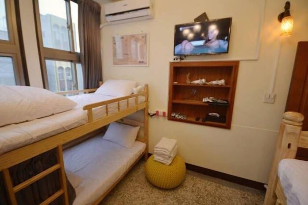 Tung Ning Hostel - Taiwen St. view 5