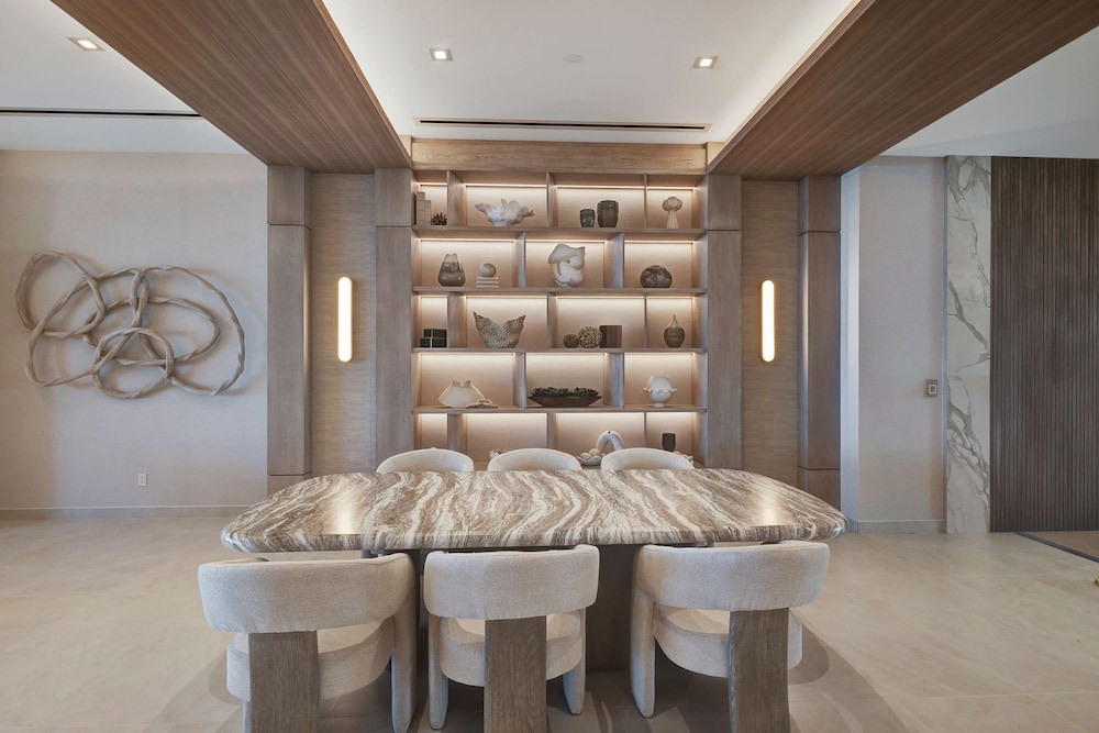 Aqualina 1101 Penthouse