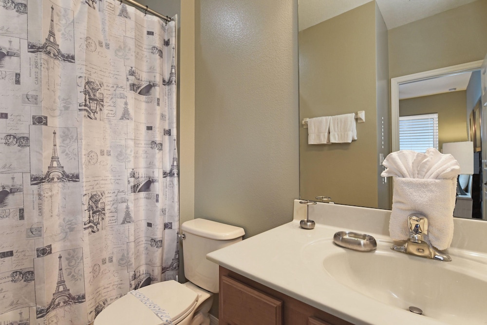 Lux Villa w Pool Spa Games - Near Disney