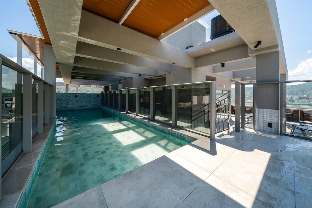 Elegance Residence