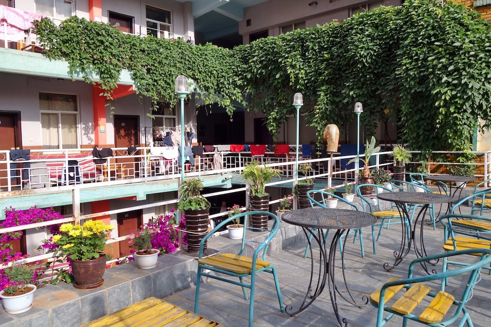 Cloudland International Youth Hostel