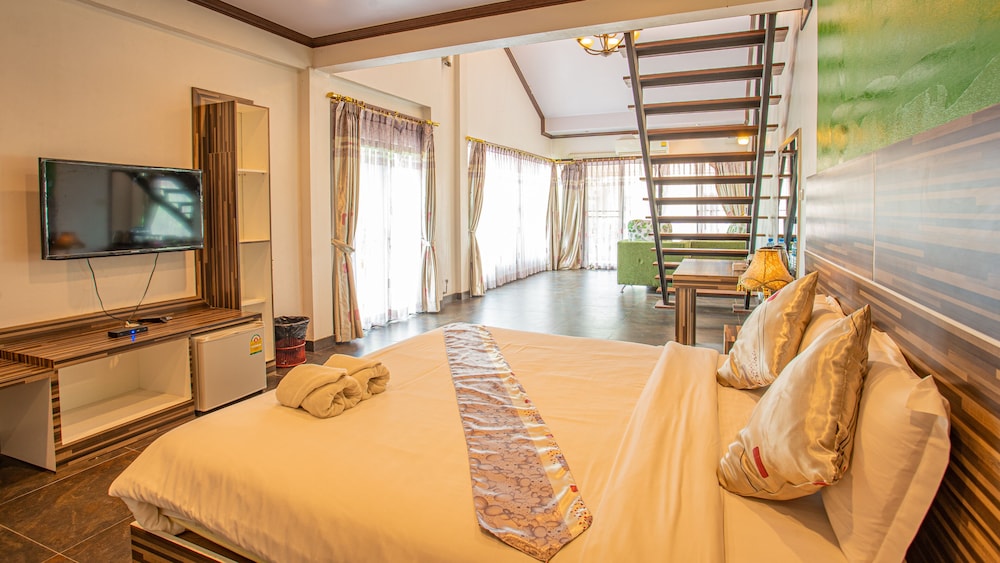 Muak Lek Forest Resort