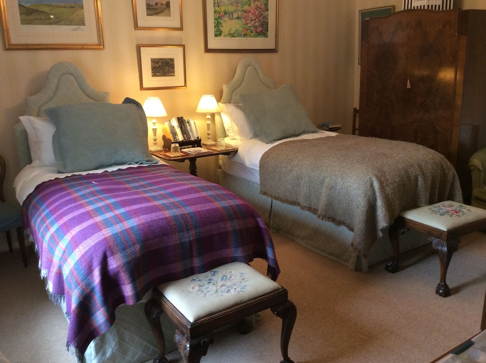 Ingram House Bed & Breakfast view 4