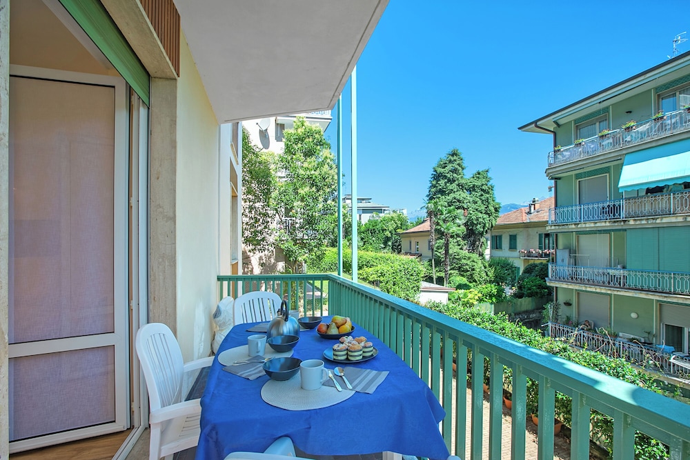 Strixia Apartment Stresa 50m From Lake
