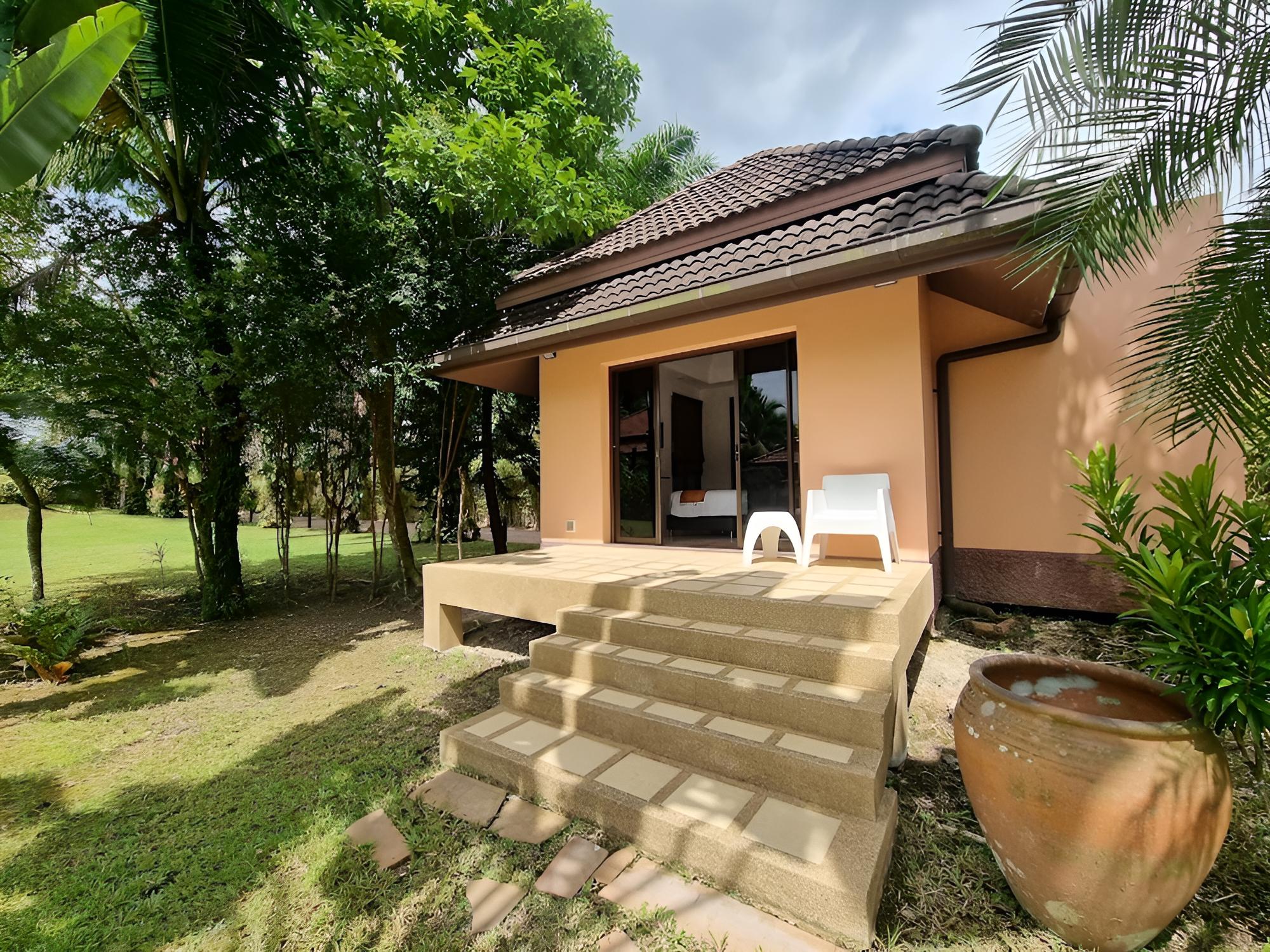 Baan Zoe