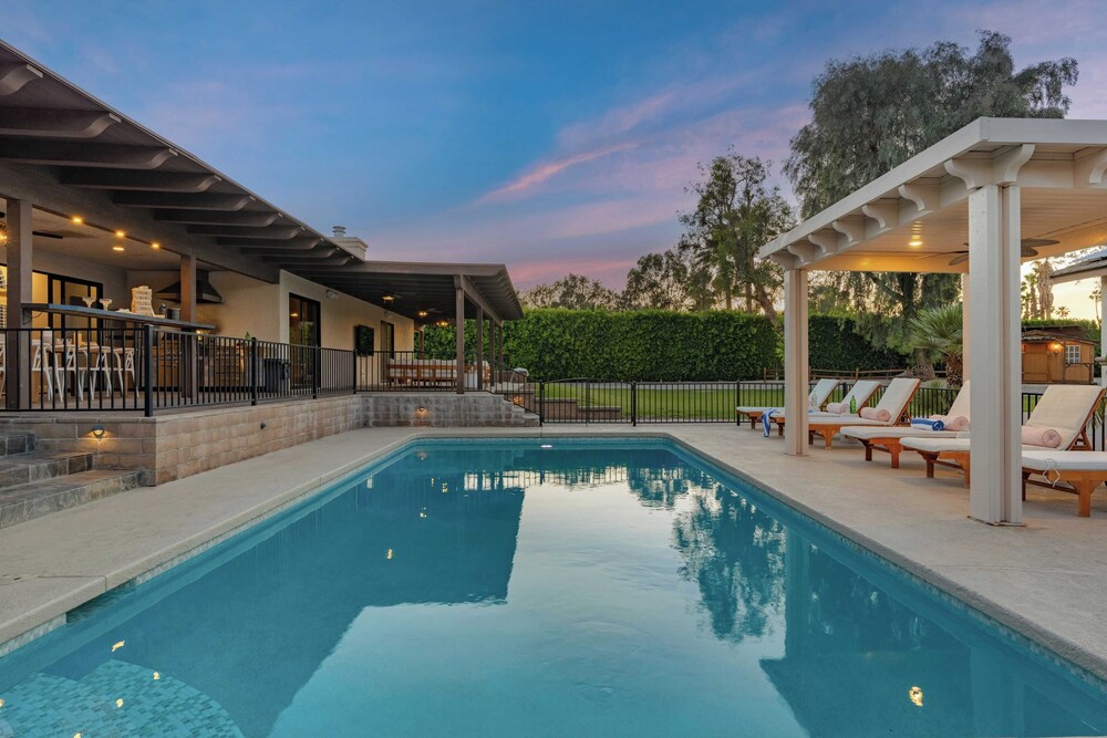 Pool, Sports Court, Game Garage, Fire Pit, & Casita Olivano Ranch by Avantstay