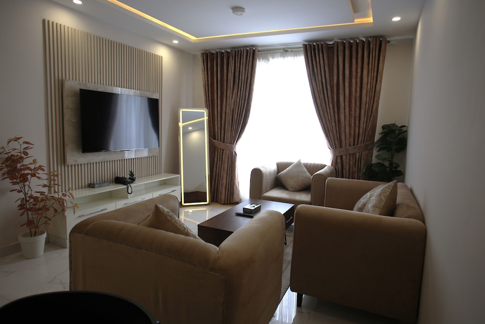 ZAR Luxury Suites Murree