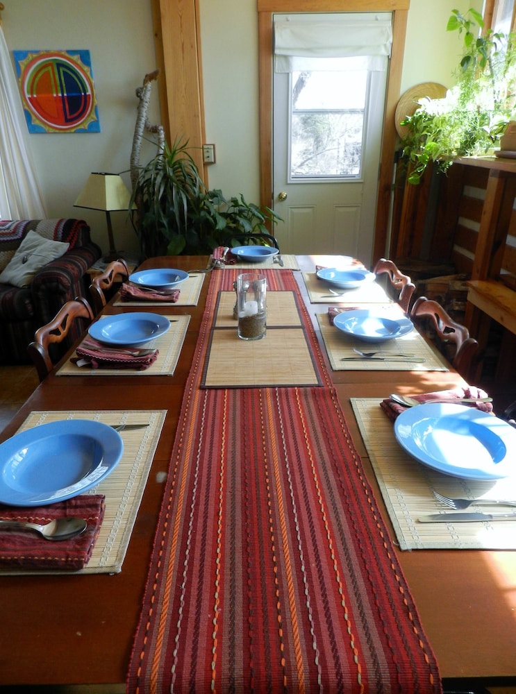Artha Bed and Breakfast - Property Image 10