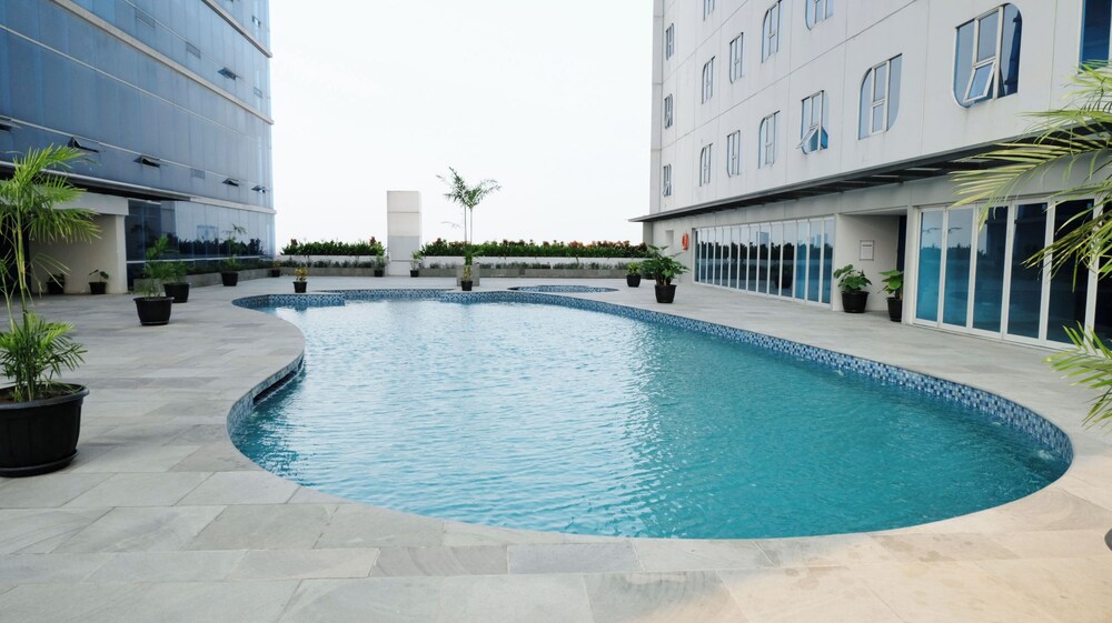 Homey And Warm Studio No Kitchen The City Square Surabaya Apartment
