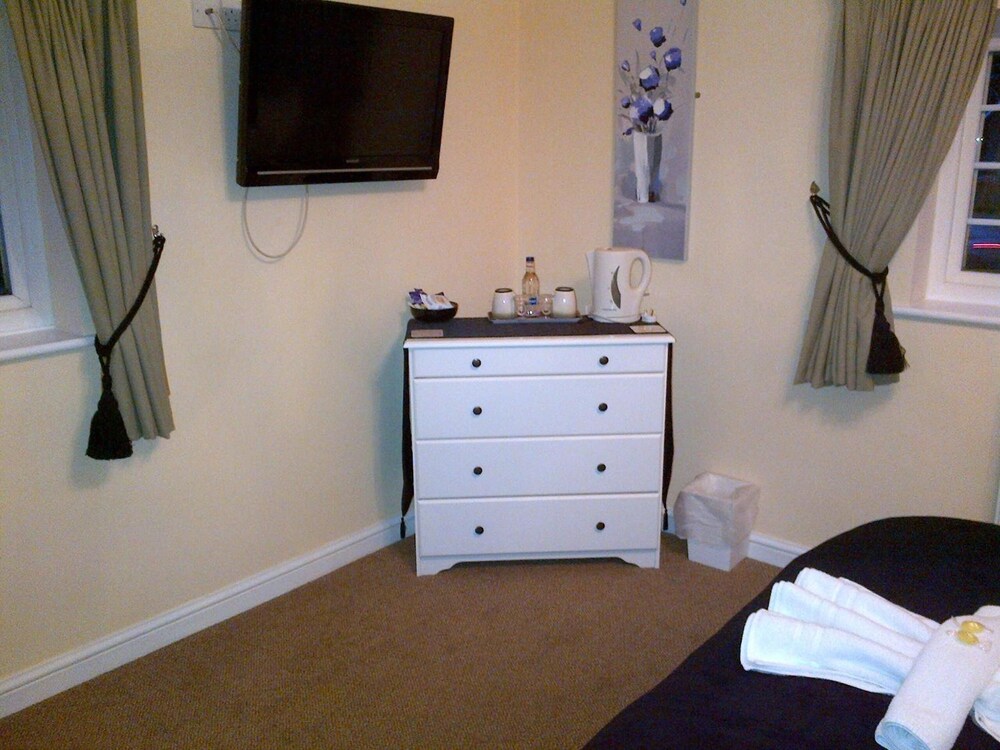Grove House Hotel