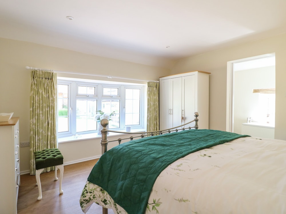Wheelwrights Cottage
