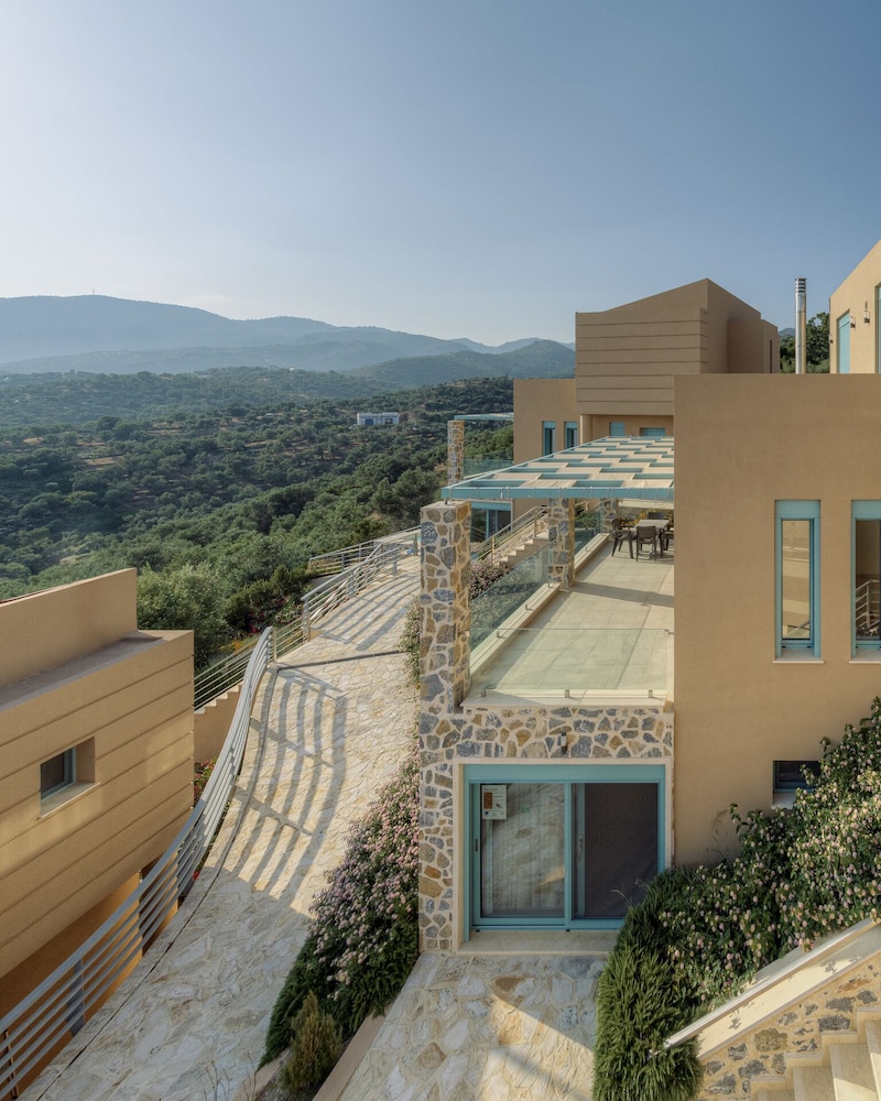 Ouzo Panoramic Houses 1, with private pool