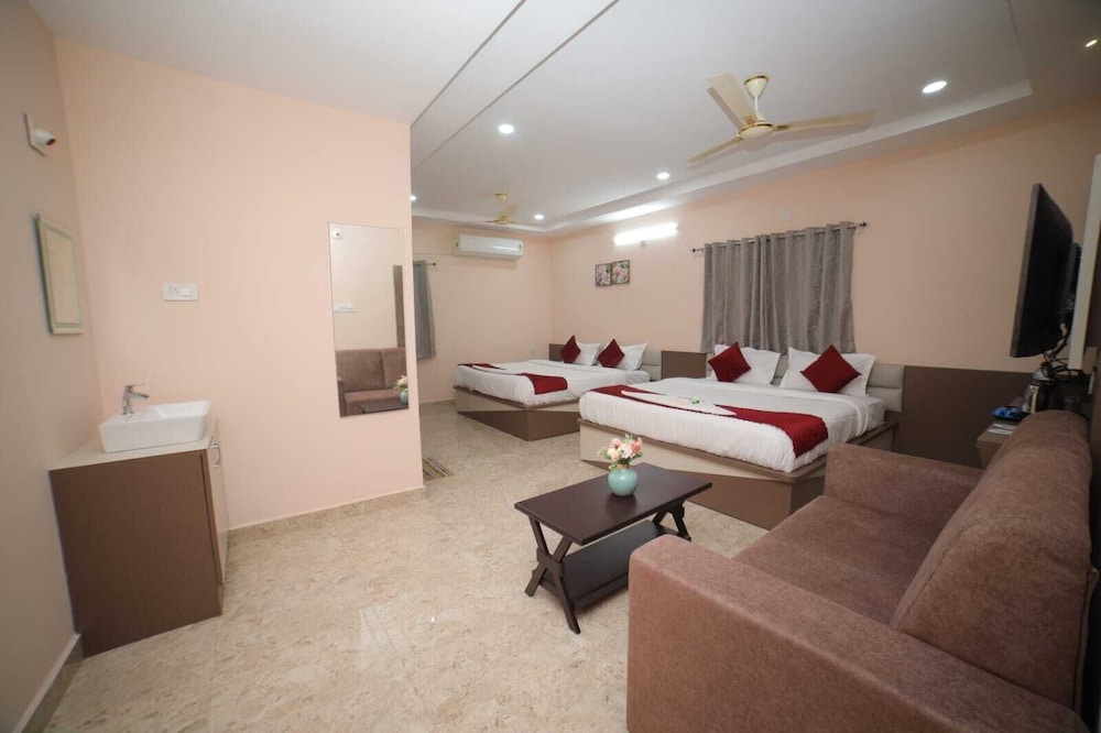 Sri Ganesh Grand