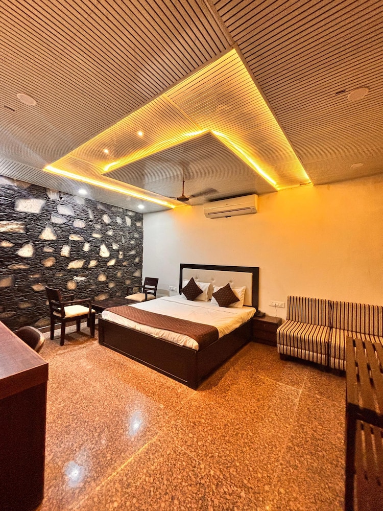 Badi Garh Resort