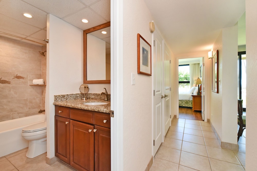 Kaanapali Shores #160 2 Bedroom Condo by RedAwning