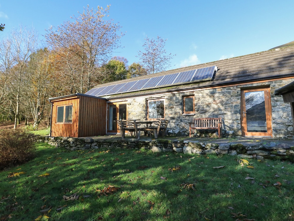 Puidrac Cottage