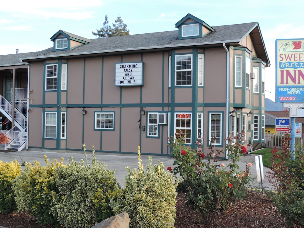 Sweet Breeze Inn